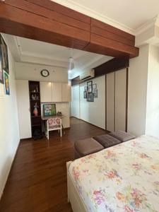 Bedroom Image of 2700 Sq.ft 4 BHK Builder Floor for sale in Moti Nagar New Delhi for Rs. 64500000