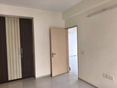 Bedroom Image of 2222 Sq.ft 4 BHK Apartment / Flat for sale in DLF The Primus, Sector 82A Gurgaon for Rs. 41000000