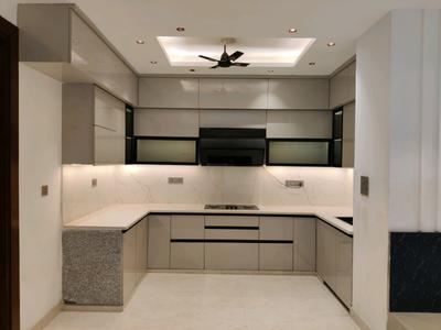 Kitchen Image of 2200 Sq.ft 4 BHK Builder Floor for sale in Kaushambi Ghaziabad for Rs. 28500000