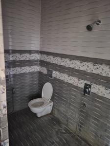 Bathroom Image of 945 Sq.ft 2 BHK Apartment / Flat for sale in Krishak Nagar Raipur for Rs. 3200000