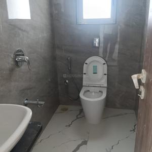 Image of 750 Sq.ft 2 BHK Apartment / Flat for sale in Oxford Navrang Navkar, Goregaon West, Mumbai for Rs. 23500000