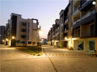 Image of 1200 Sq.ft 2 BHK Apartment / Flat for rent in APS Highland Park, Bhabat, Zirakpur for Rs. 25000