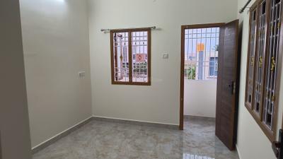 Bedroom Image of 1100 Sq.ft 2 BHK Independent House for rent in Tambaram Chennai for Rs. 20000