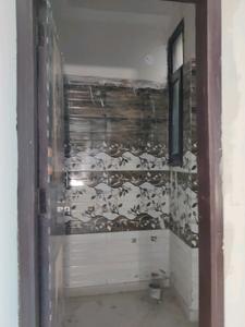 Common Bathroom Image of 750 Sq.ft 2 BHK Builder Floor for sale in DLF Ankur Vihar Ghaziabad for Rs. 2330422