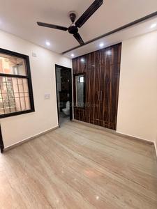 Bedroom Image of 900 Sq.ft 2 BHK Builder Floor for sale in Ashok Nagar New Delhi for Rs. 13000000