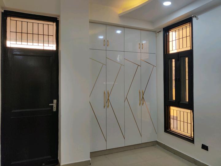 Shakti Khand, Indirapuram Property Details Video 1