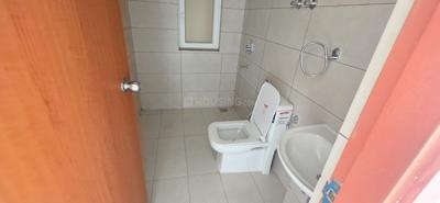 Bathroom Image of 1575 Sq.ft 3 BHK Apartment / Flat for sale in Tata Eureka Park Phase 1, Sector 150 Noida for Rs. 18500000
