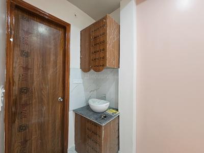 Bathroom Image of 2200 Sq.ft 4 BHK Independent House for sale in Chitaipur Varanasi for Rs. 13200000