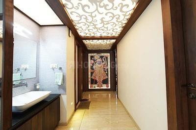 Bathroom Image of 2835 Sq.ft 3 BHK Apartment / Flat for sale in Narayan Lavish, Sola Ahmedabad for Rs. 26000000
