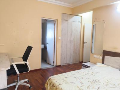 Bedroom Image of 1350 Sq.ft 2.5 BHK Apartment / Flat for rent in Adani The Meadows, Shantigram Ahmedabad for Rs. 37000