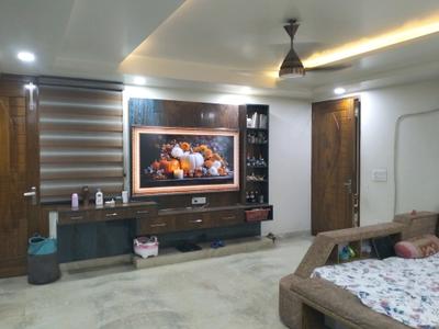 Bedroom Image of 4100 Sq.ft 5 BHK Builder Floor for sale in Shahdara New Delhi for Rs. 57500000