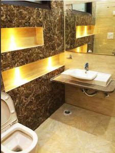 Bathroom Image of 1200 Sq.ft 3 BHK Builder Floor for rent in Rajouri Garden New Delhi for Rs. 50000