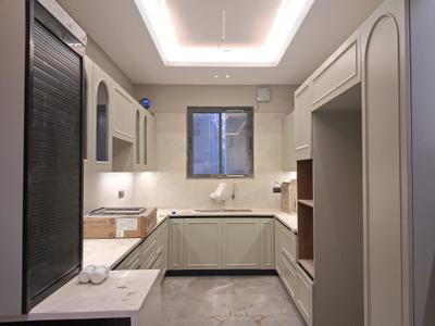 Kitchen Image of 1800 Sq.ft 3 BHK Builder Floor for sale in Paschim Vihar New Delhi for Rs. 36000000
