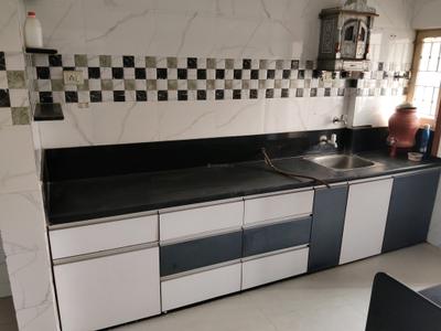 Kitchen Image of 990 Sq.ft 2 BHK Apartment / Flat for rent in Chanakyapuri Ahmedabad for Rs. 20000
