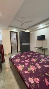 Bedroom Image of 350 Sq.ft 1 RK Apartment / Flat for rent in Chhattarpur New Delhi for Rs. 18000