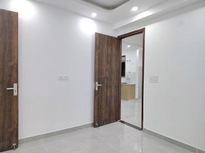 Bedroom Image of 1110 Sq.ft 3 BHK Apartment / Flat for sale in Mehrauli New Delhi for Rs. 8500000