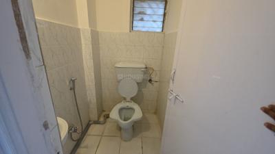 Bathroom Image of 590 Sq.ft 1 BHK Apartment / Flat for rent in Yerawada Pune for Rs. 29000