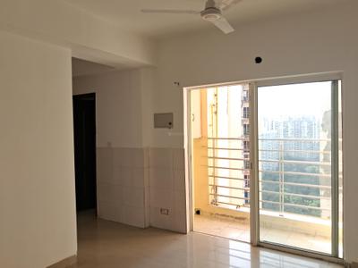 Living Room Image of 925 Sq.ft 2 BHK Apartment / Flat for sale in Paras Tierea, Sector 137 Noida for Rs. 8000000