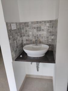 Bathroom Image of 1700 Sq.ft 3 BHK Apartment / Flat for sale in Goel Ganga Arcadia, Kharadi Pune for Rs. 20500000