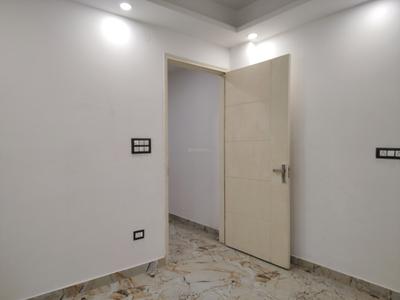 Bedroom Image of 1800 Sq.ft 3 BHK Builder Floor for sale in Freedom Fighters Enclave New Delhi for Rs. 11500000