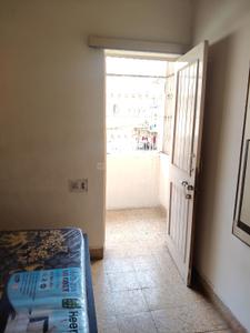 Bedroom Image of 900 Sq.ft 1 BHK Apartment / Flat for rent in Shahibaug Ahmedabad for Rs. 16000