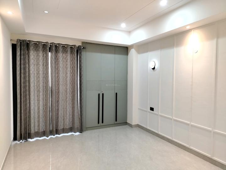 Sector 25, DLF Phase 2 Bedroom One 1