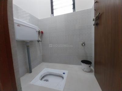 Bathroom Image of 910 Sq.ft 2 BHK Apartment / Flat for rent in Prathamesh Shivneri Residency, Karve Nagar Pune for Rs. 36000
