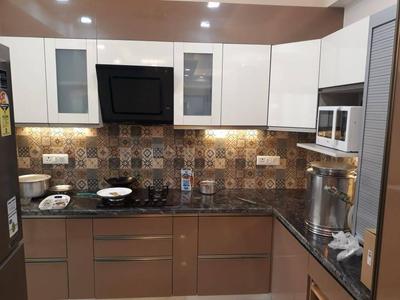 Kitchen Image of 1950 Sq.ft 3 BHK Apartment / Flat for sale in Purvanchal Royal Park, Sector 137 Noida for Rs. 31000000