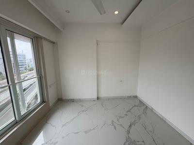 Bedroom Image of 1200 Sq.ft 2 BHK Apartment / Flat for rent in Elegant Navratnamala CHS, Santacruz East Mumbai for Rs. 100000