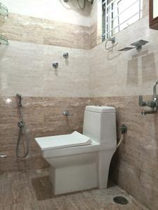Common Bathroom Image of 600 Sq.ft 1 BHK Apartment / Flat for rent in K Channasandra Bengaluru for Rs. 14500