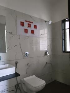 Common Bathroom Image of 990 Sq.ft 2 BHK Apartment / Flat for sale in Rama Metro Life Maxima Residences, Tathawade Pune for Rs. 7500000