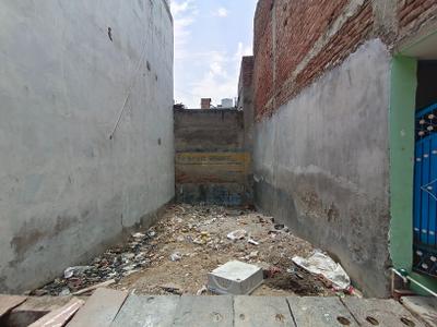 Image of 450 Sq.ft Residential Plot / Land for sale in Samay Pur, New Delhi for Rs. 2000000