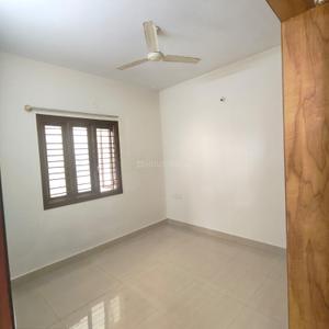 Bedroom Image of 300 Sq.ft 1 RK Apartment / Flat for rent in Ejipura Bengaluru for Rs. 10000