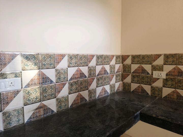 MRG Ultimus Main Image 1