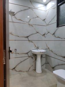Common Bathroom Image of 1350 Sq.ft 3 BHK Builder Floor for sale in Sky Homes, Indirapuram Ghaziabad for Rs. 12000000