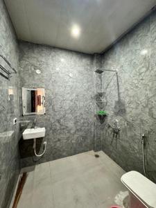 Image of 1600 Sq.ft 2 BHK Builder Floor for rent in Sector 42, Noida for Rs. 26000