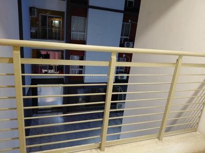 Balcony Image of 848 Sq.ft 2 BHK Apartment / Flat for rent in Magnolia Empire, Talbanda Kolkata for Rs. 17000