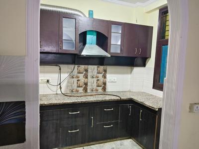 Kitchen Image of 2200 Sq.ft 3 BHK Builder Floor for rent in Sector 46 Noida for Rs. 36000