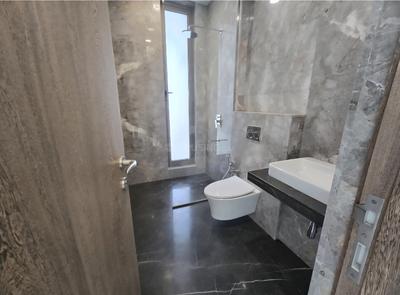 Bathroom Image of 1350 Sq.ft 3 BHK Apartment / Flat for rent in Prestige Jasdan Classic, Jacob Circle Mumbai for Rs. 260000