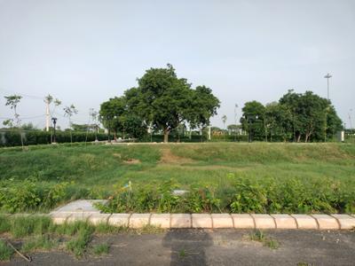 Image of 291 Sq.ft Residential Plot / Land for sale in Amolik Concordia Living, Tajupur, Faridabad for Rs. 29100000
