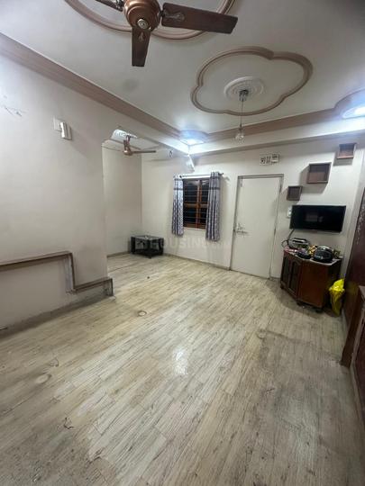 NAVRATNA APPARTMENT Main Image 1
