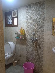 Bathroom Image of 1070 Sq.ft 2 BHK Apartment / Flat for rent in Unique Ashiyana Society, Shankarpur West Durgapur for Rs. 30000