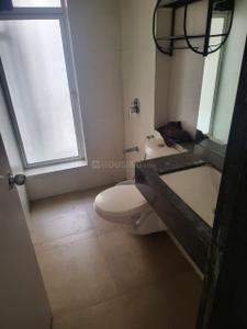 Bathroom Image of 930 Sq.ft 1.5 BHK Apartment / Flat for sale in Indiabulls Greens, Panvel Navi Mumbai for Rs. 5100000