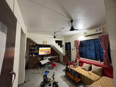 Living Room Image of 1250 Sq.ft 3 BHK Duplex for sale in Kopar Khairane Navi Mumbai for Rs. 14500000