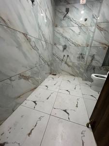 Bathroom Image of 2700 Sq.ft 4 BHK Independent House for rent in Delta II Greater Noida for Rs. 33000