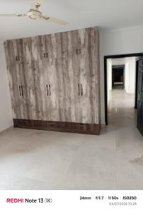 Bedroom Image of 2150 Sq.ft 3 BHK Apartment / Flat for sale in Sector 29 Noida for Rs. 31000000