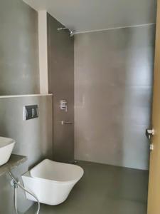 Common Bathroom Image of 750 Sq.ft 2 BHK Apartment / Flat for rent in Piramal Vaikunth , Thane West Thane for Rs. 55000