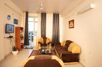 Hall Image of 1500 Sq.ft 3 BHK Apartment / Flat for rent in Paarth Aadyant, Ahmamau Lucknow for Rs. 42000
