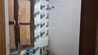 Image of 630 Sq.ft 2 BHK Builder Floor for rent in Burari, New Delhi for Rs. 11000