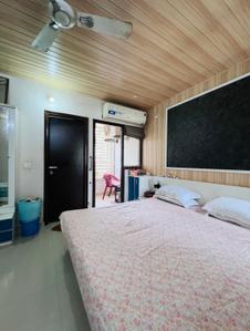 Bedroom Image of 1980 Sq.ft 3 BHK Apartment / Flat for rent in Iris Blueiris II, Vastral Ahmedabad for Rs. 30000